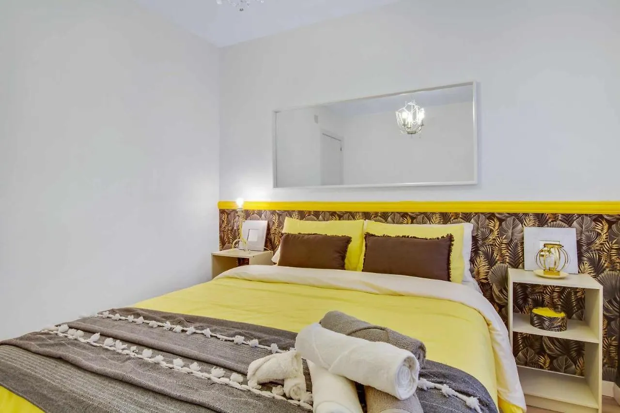 Malaga Playa Apartman